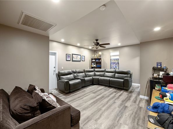 8947 Mills Avenue, Whittier CA 90605