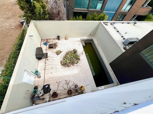 2767 E. Ocean Boulevard, Long Beach CA 90803