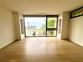 2767 E. Ocean Boulevard, Long Beach CA 90803