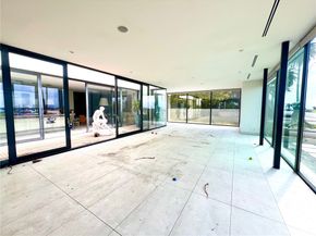 2767 E. Ocean Boulevard, Long Beach CA 90803