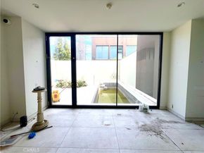 2767 E. Ocean Boulevard, Long Beach CA 90803