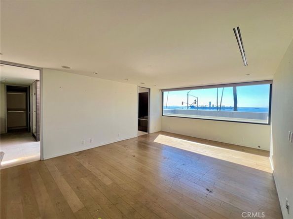 2767 E. Ocean Boulevard, Long Beach CA 90803