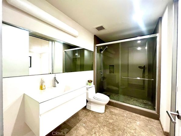 2767 E. Ocean Boulevard, Long Beach CA 90803