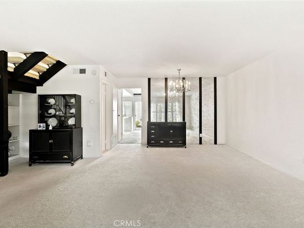 9549 Karmont Avenue, South Gate CA 90280