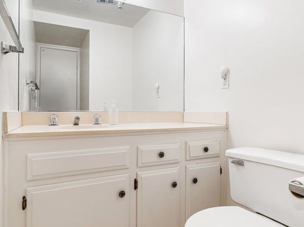 9549 Karmont Avenue, South Gate CA 90280