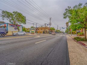 4501 Finley Avenue 4, Los Angeles CA 90027