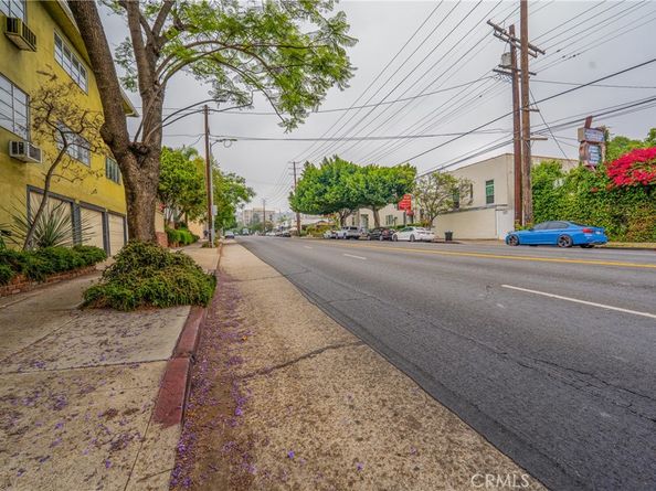 4501 Finley Avenue 4, Los Angeles CA 90027