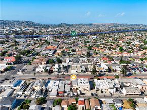 4501 Finley Avenue 4, Los Angeles CA 90027