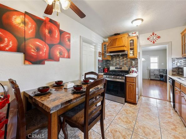 430 E 104th Street, Los Angeles CA 90003