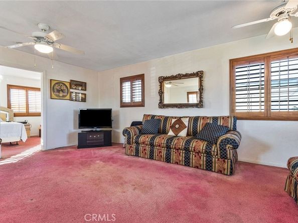 535 W Olive, Inglewood CA 90301