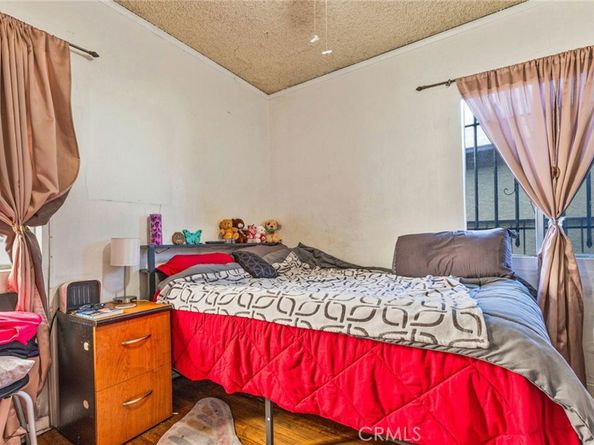 535 W Olive, Inglewood CA 90301