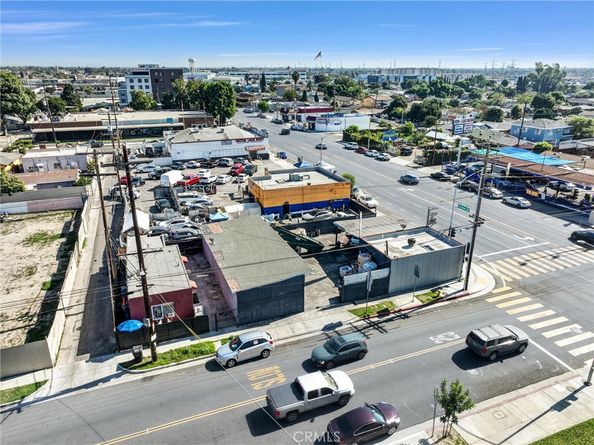 1959 Firestone, Los Angeles CA 90001