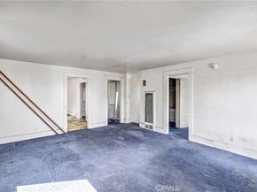 1661 Arlington Avenue, Los Angeles CA 90019