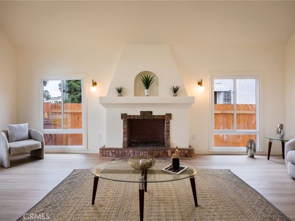 1935 W 76th Street, Los Angeles CA 90047