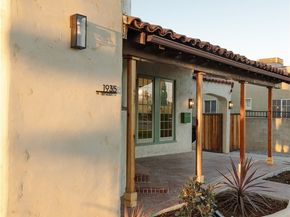 1935 W 76th Street, Los Angeles CA 90047