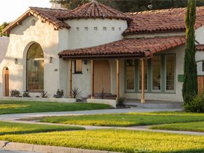 1935 W 76th Street, Los Angeles CA 90047