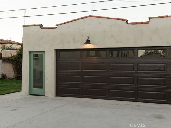 1935 W 76th Street, Los Angeles CA 90047