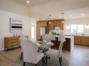 1935 W 76th Street, Los Angeles CA 90047