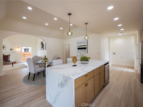 1935 W 76th Street, Los Angeles CA 90047