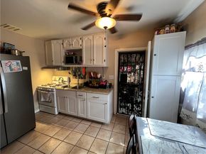 5643 E 6th, East Los Angeles CA 90022