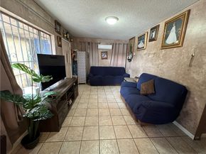 5643 E 6th, East Los Angeles CA 90022