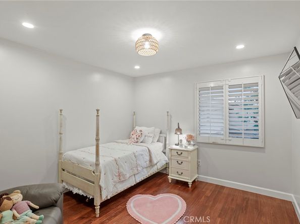 10330 Downey, Downey CA 90241