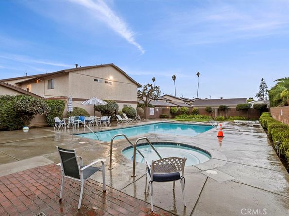 10330 Downey, Downey CA 90241