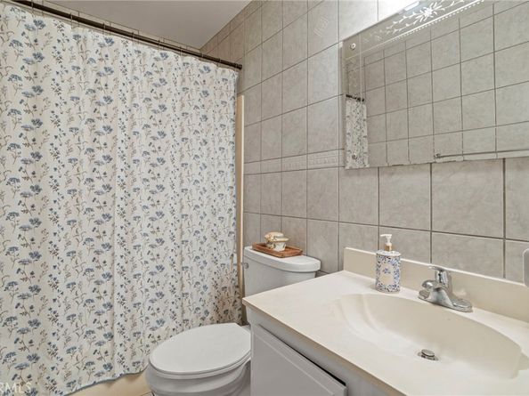 10330 Downey, Downey CA 90241