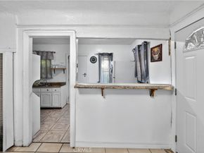 1008 E 74th Street, Los Angeles CA 90001