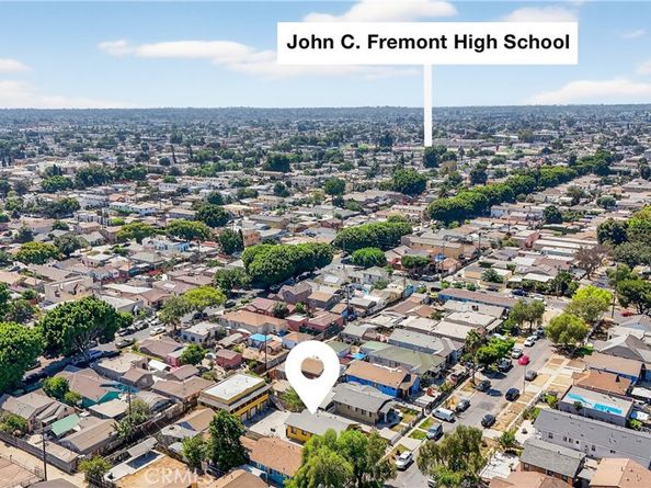 1008 E 74th Street, Los Angeles CA 90001