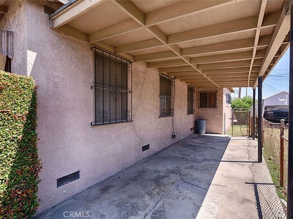 8006 Hooper, Los Angeles CA 90001