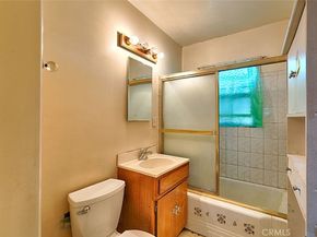 8006 Hooper, Los Angeles CA 90001