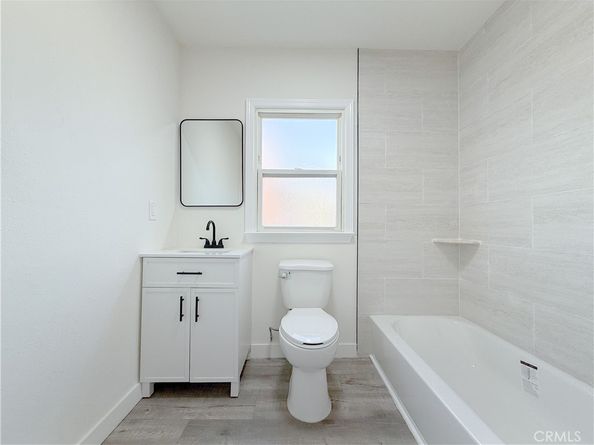 1215 N Chester Avenue, Compton CA 90221