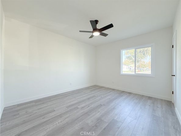 1215 N Chester Avenue, Compton CA 90221