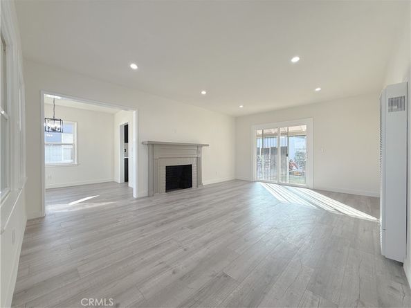 1215 N Chester Avenue, Compton CA 90221