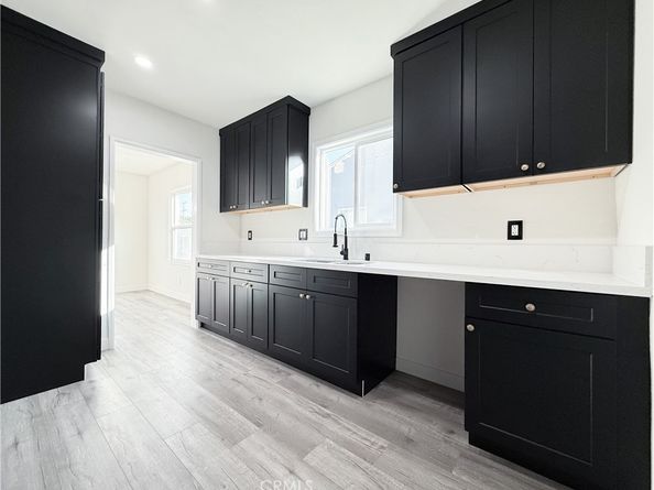 1215 N Chester Avenue, Compton CA 90221