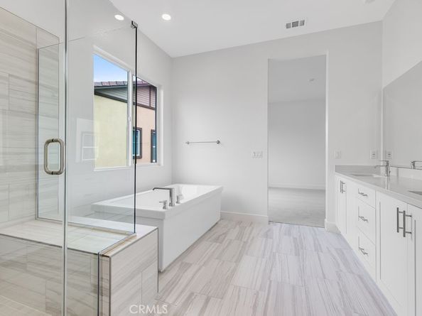205 Lily Loop, Irvine CA 92618