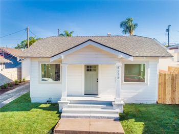 4218 E Elko Street