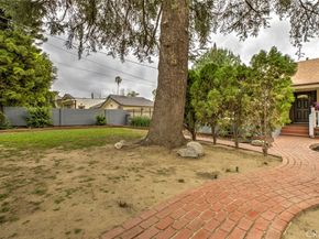 15556 Valerio, Van Nuys CA 91406