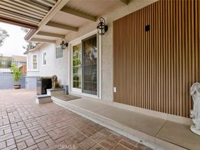 15556 Valerio, Van Nuys CA 91406