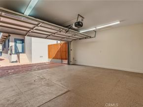 5558 Edgewood Place, Los Angeles CA 90019