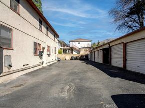 2010 N Los Robles Avenue, Pasadena CA 91104