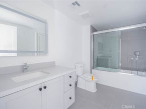 2608 Honolulu Avenue 214, Montrose CA 91020