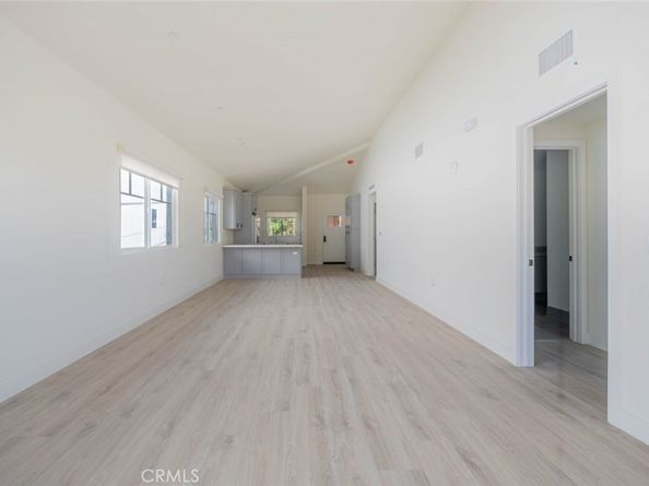 2608 Honolulu Avenue 214, Montrose CA 91020