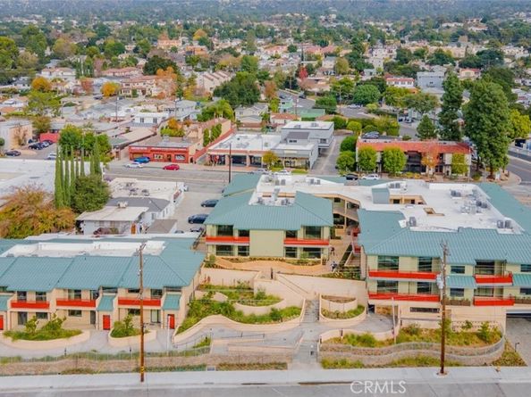 2608 Honolulu Avenue 214, Montrose CA 91020