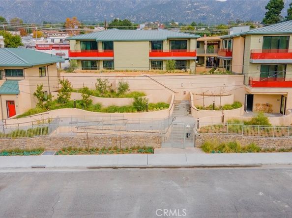2608 Honolulu Avenue 214, Montrose CA 91020