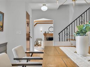 869 Cumberland Road, Glendale CA 91202