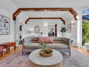 869 Cumberland Road, Glendale CA 91202