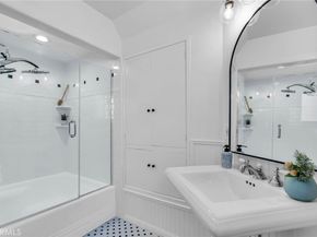 869 Cumberland Road, Glendale CA 91202