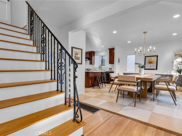 869 Cumberland Road, Glendale CA 91202